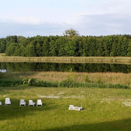 Altes Gutshaus-Federow Hotell Exteriör bild